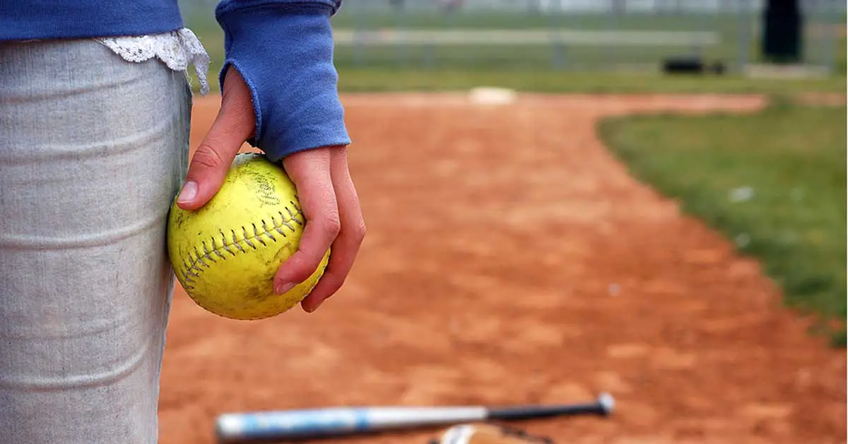 how-much-do-d1-colleges-spend-on-softball-programs-do-it-yourself